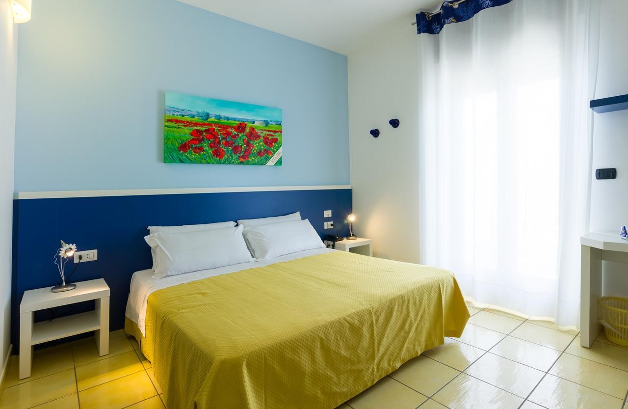 Gigli Hotel Salento Marina Di Pescoluse Ngoại thất bức ảnh
