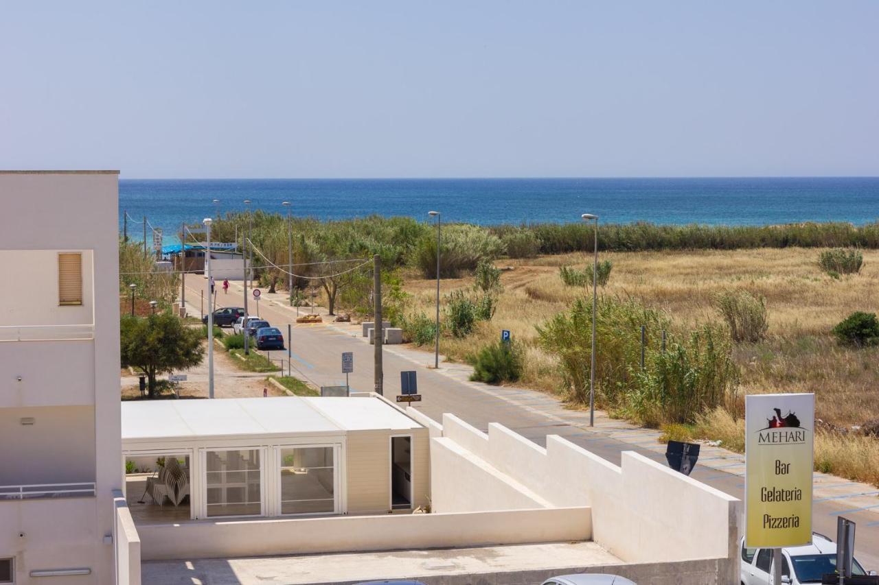 Gigli Hotel Salento Marina Di Pescoluse Ngoại thất bức ảnh
